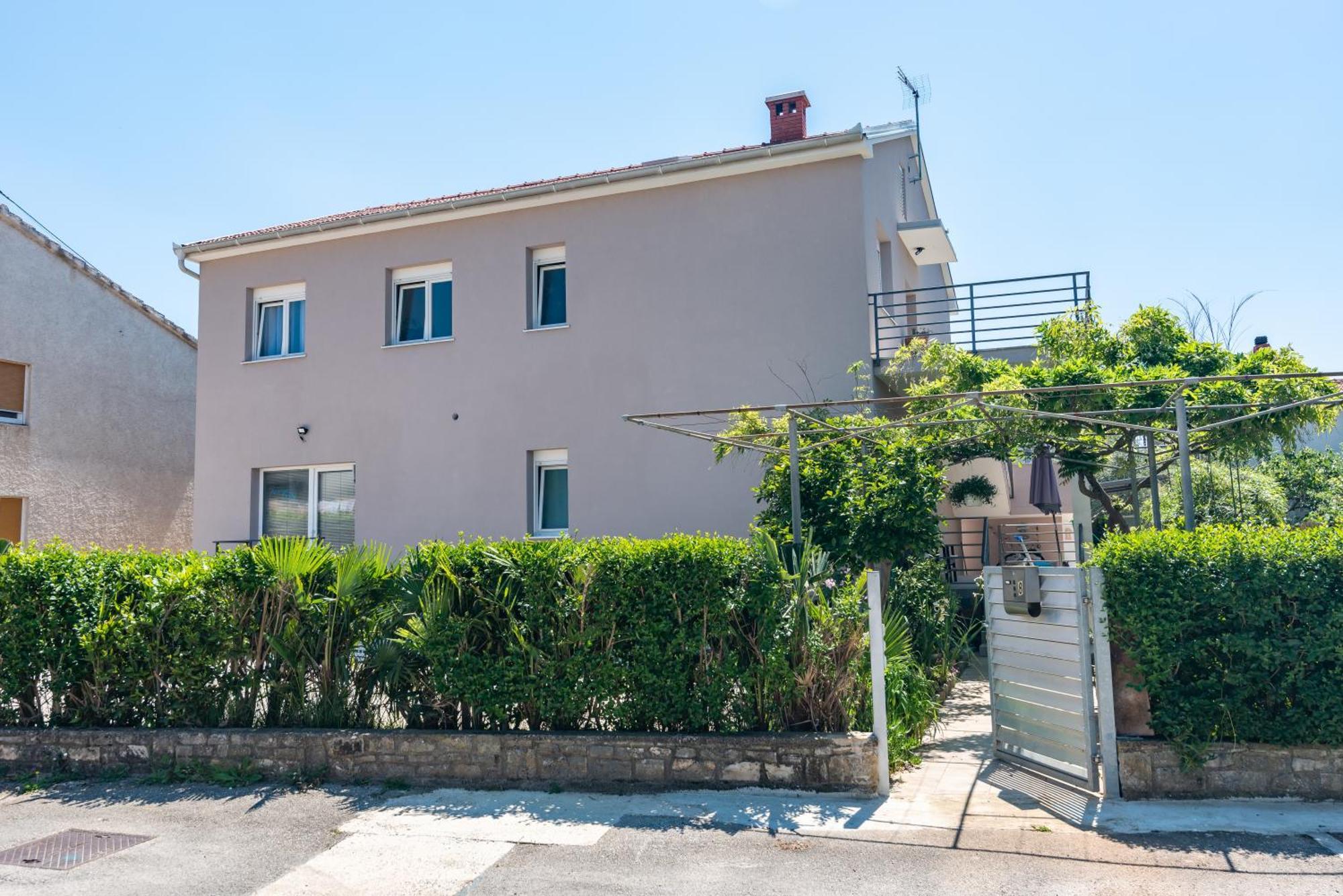 Superior House With Pool Apartment Pula