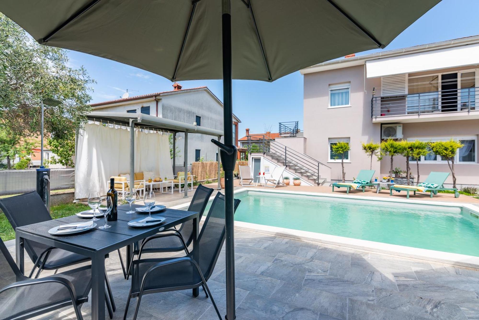 Apartment Superior House With Pool Pula