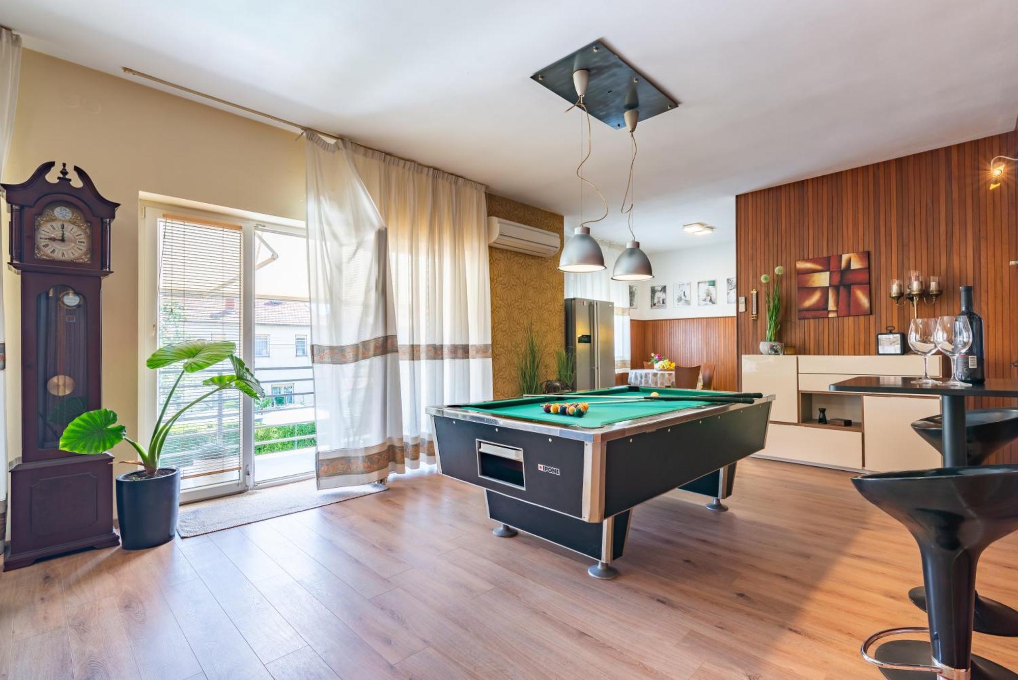 Superior House With Pool * Pula